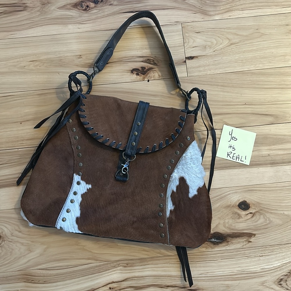 Cow Purse - Picture 3 of 9